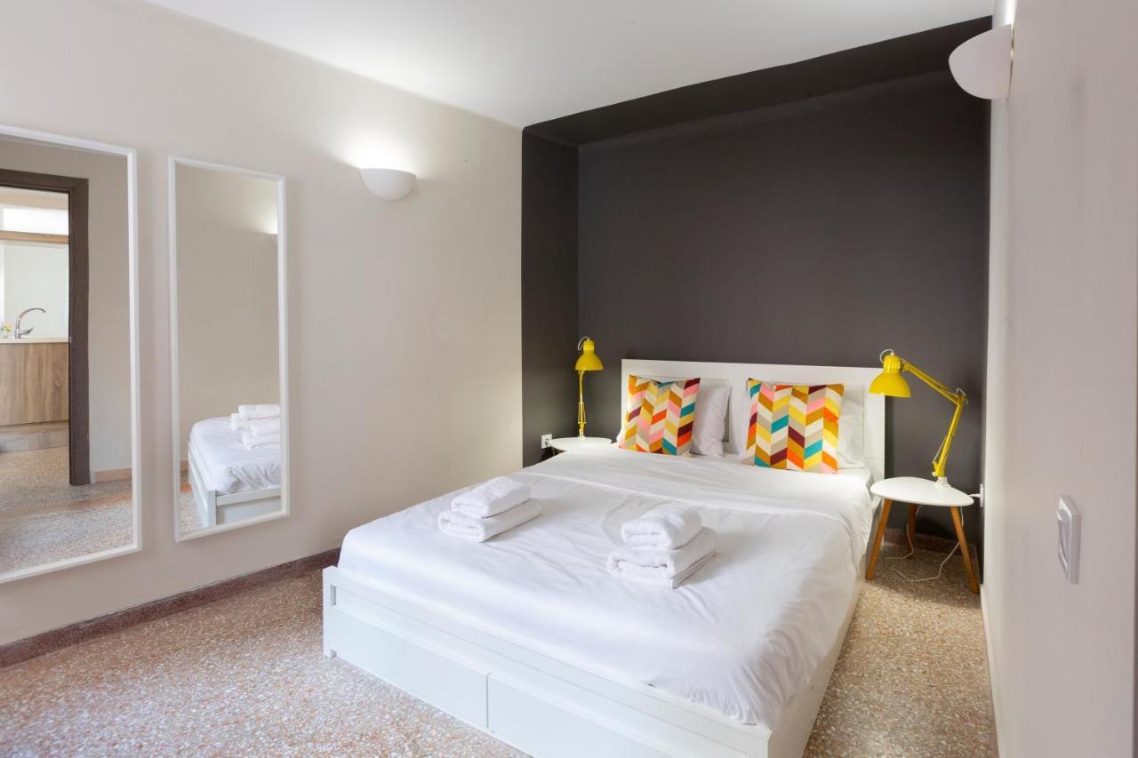 Psirri Place Economy Apartments Centrally Located Athen Eksteriør bilde